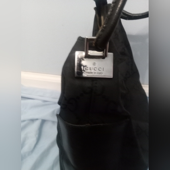 Sold Gucci GG Nylon Shoulder Handbag - Picture 5 of 10